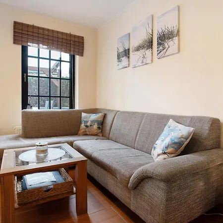 Haffmoewe 96 Nyaraló *