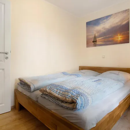 Nyaraló Haffmoewe 96 *